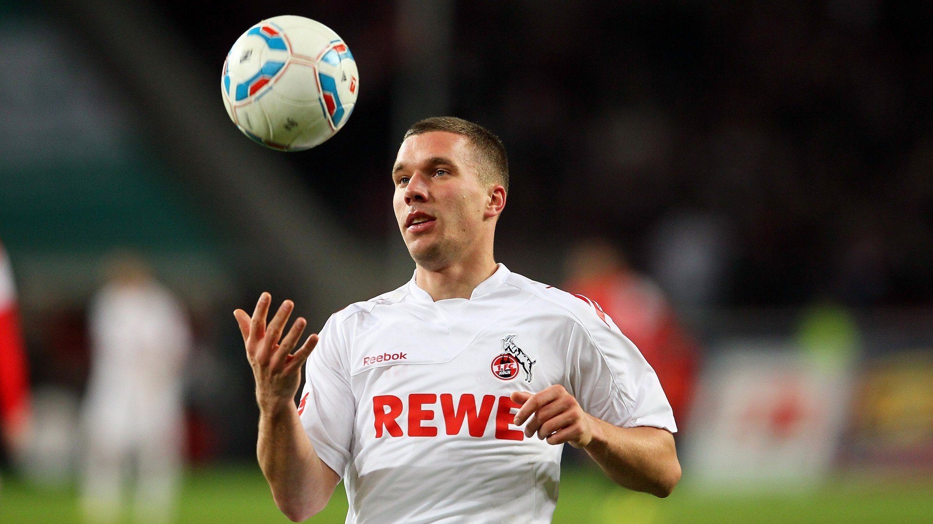 利物浦高压逼抢战术屡屡奏效，连续三场零封，利物浦枪手